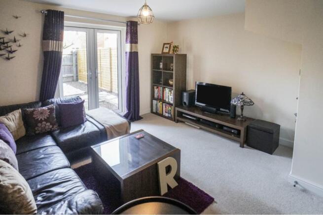 Lounge/Dining Room