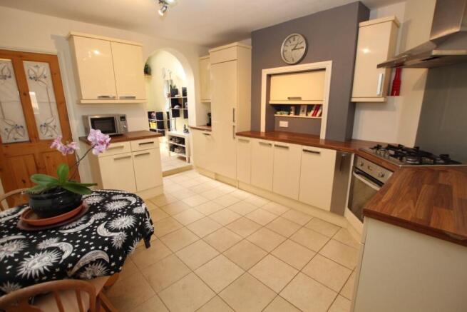 Kitchen / Breakfast Room