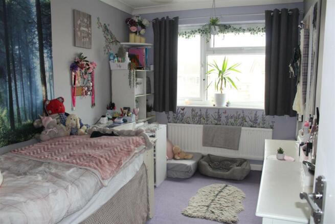 Second bedroom