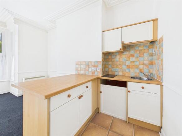 1 bed Flat for sale Image 5