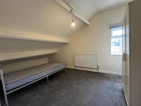 2 bed Terraced for sale Image 11