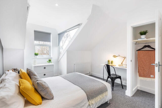 6 bed Terraced to rent Image 5