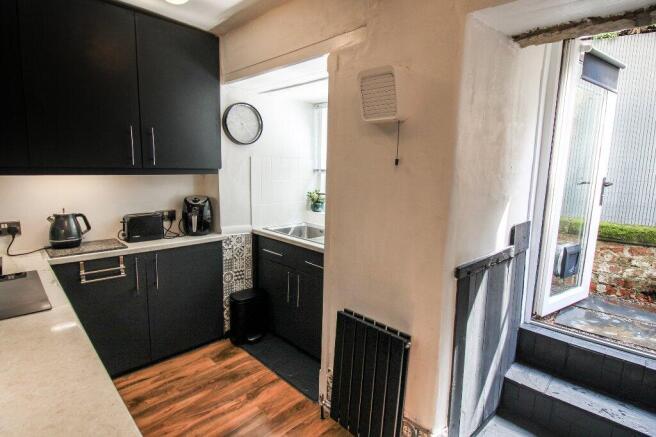 1 bed Terraced for sale Image 9