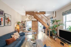 10, Regis Place, London SW2 5RE