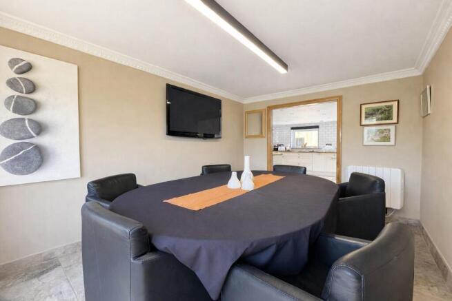 3 bed Detached for sale Image 9