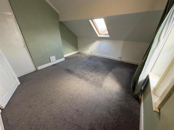 2 bed Semi-Detached for sale Image 11