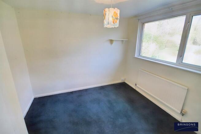 24. BEDROOM 2.jpg
