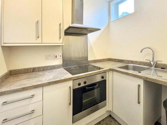 479b1a5bf7594a9eb75dd90cac951d64 (1).jpg