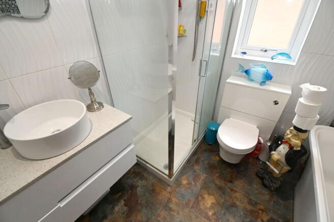 2 bed Detached Bungalow for sale Image 11