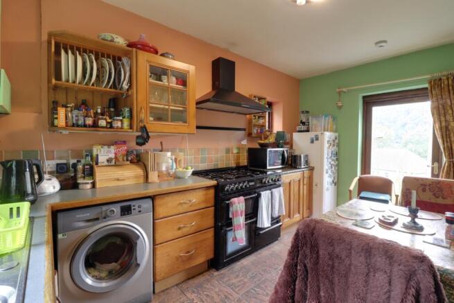 Kitchen diner 2