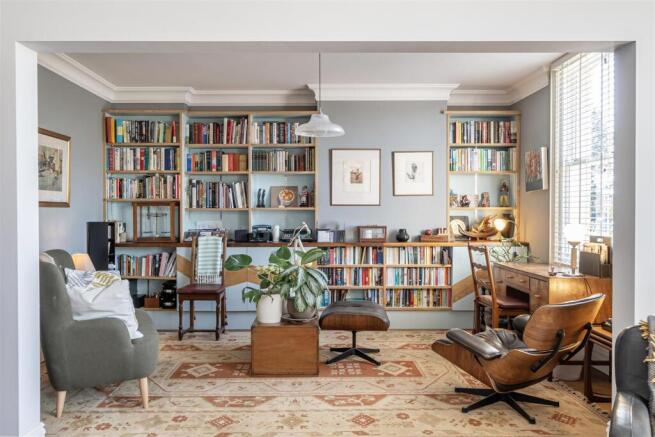 Sitting Room (2).jpg