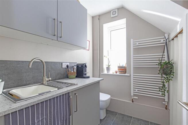 Utility Room-1.jpg