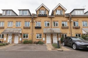 5, Wells Place, London SW18 3BF