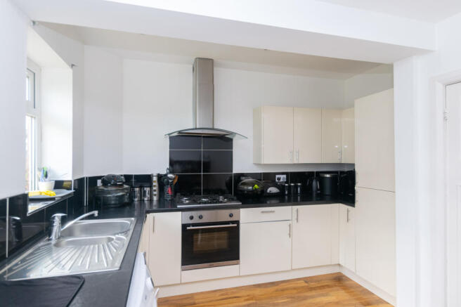 Kitchen 3