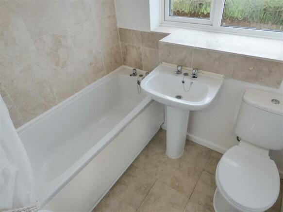 Bathroom-23.jpg