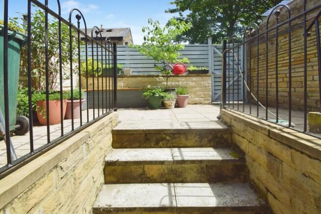 4 bed Terraced for sale Image 12