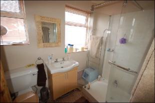 Modern bathroom