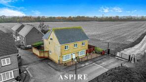 21, Stilwells, Rochford SS4 1EE