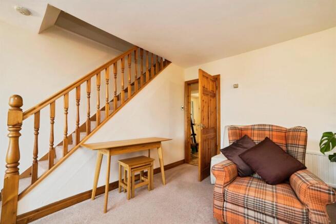 2 bed Maisonette for sale Image 8