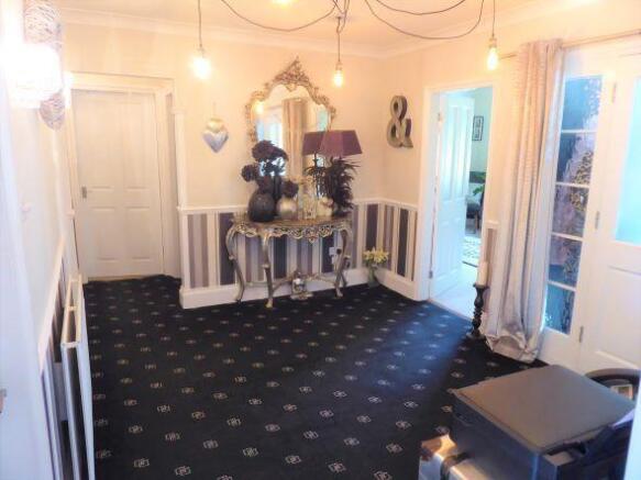 37a Thirsk Road - 2.jpg