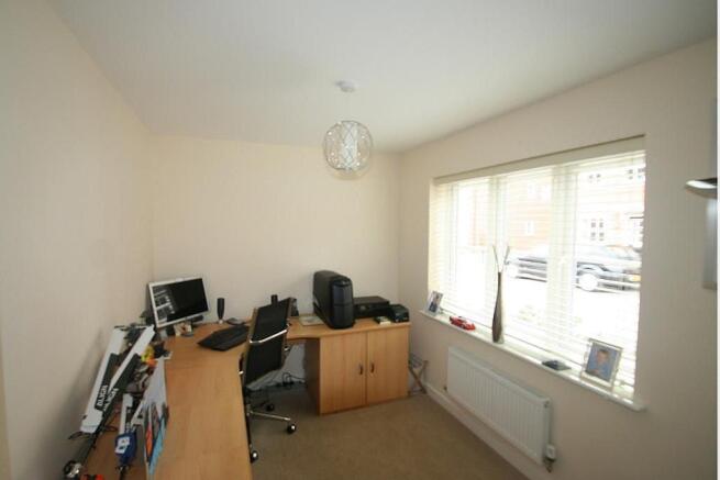 Photo 8