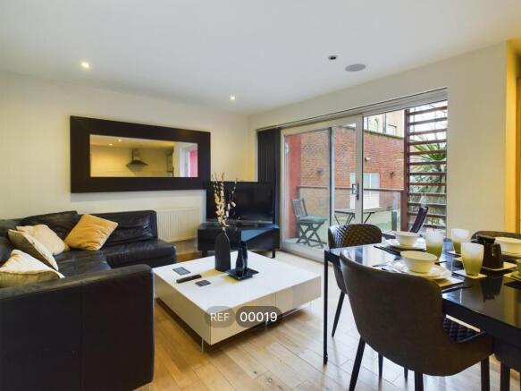 Kitchen & Living area