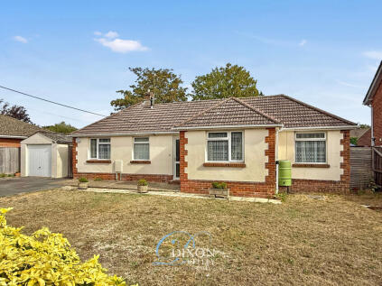 Oakhurst Lane, West Moors, Ferndown, Dorset, BH22