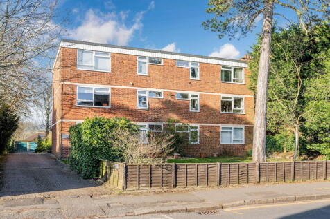 Shere Court, Blackborough Road