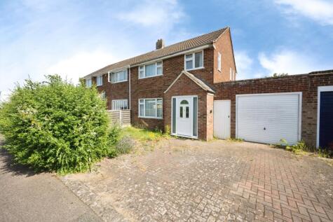 Aspen Avenue, Bedford, Bedfordshire, MK41