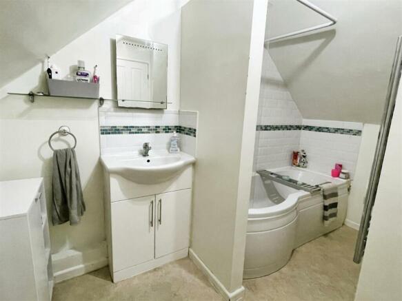 Ensuite Bathroom