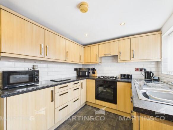 CAM02406G0-PR0495...