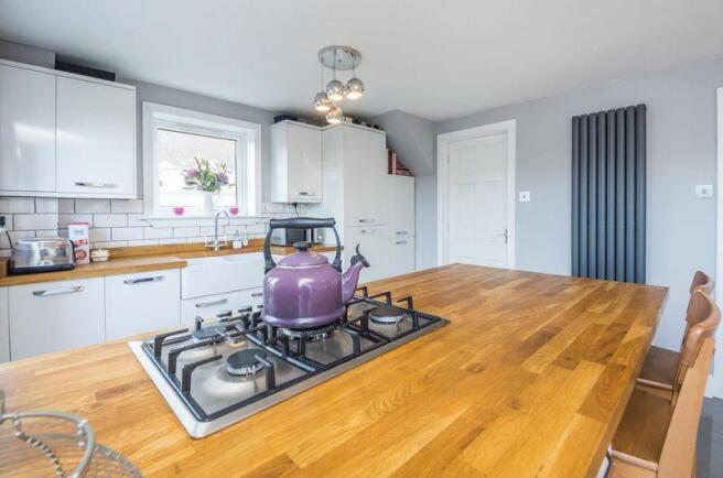 Kitchen/Dining...