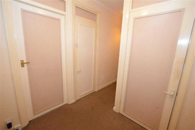 ENTRANCE HALLWAY