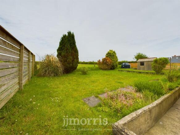 CAM01583G0-PR0117-STILL012.jpg
