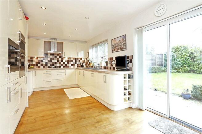 Kitchen/Breakfast Rm