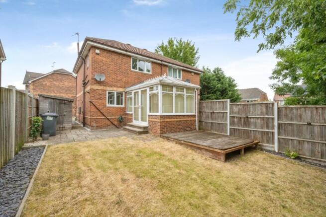 3 bed Semi-Detached for sale Image 8