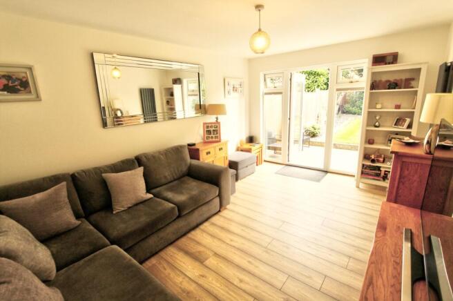 Lounge A