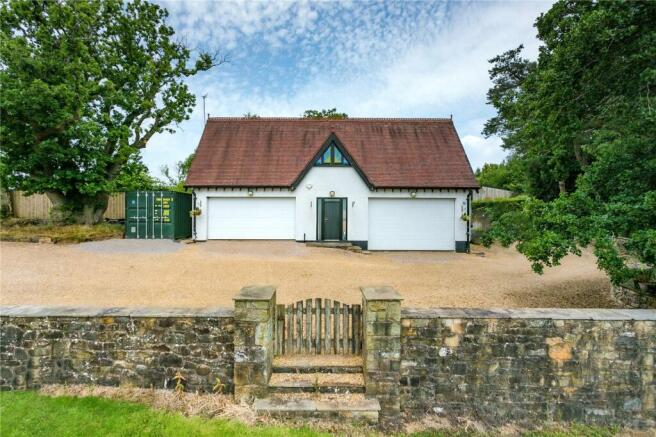 Garages/Annex