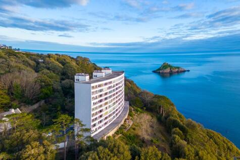 Ilsham Marine Drive, Torquay, TQ1 2HU