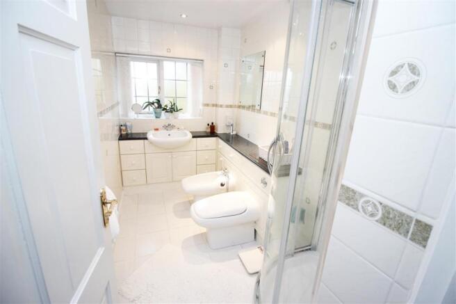 Ensuite Shower Room
