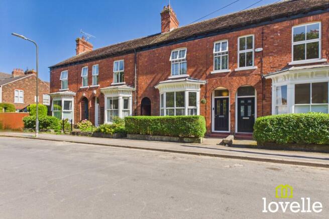 3 bed Terraced for sale Image 2