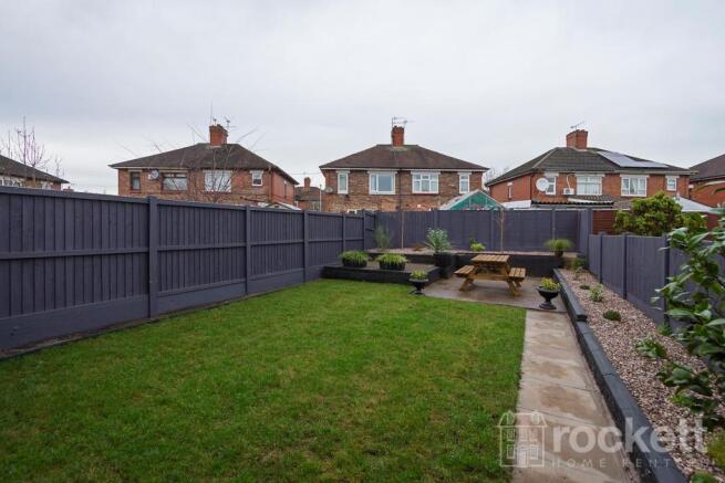 16WoodlandsRd_gwi_5288EW.jpg