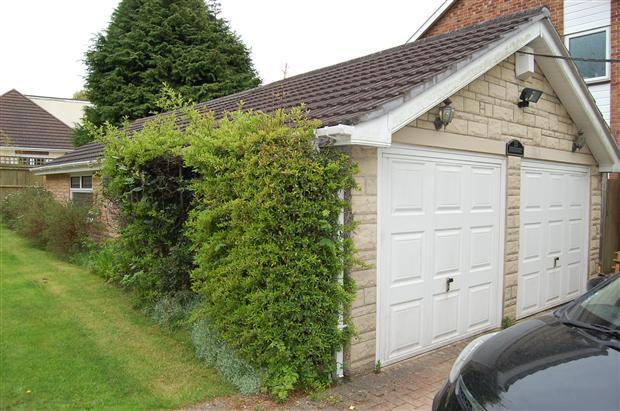 Double Garage and Workshop