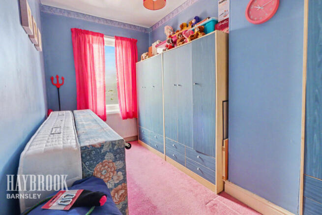 3 bed Terraced for sale Image 8