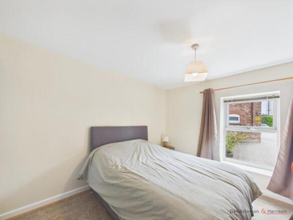 1 bed Flat for sale Image 9