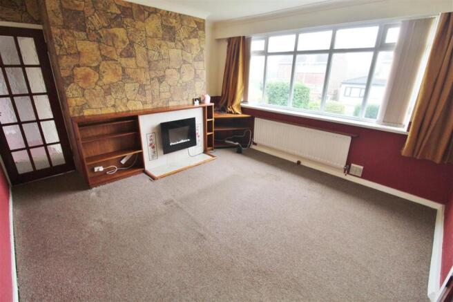 SITTING ROOM