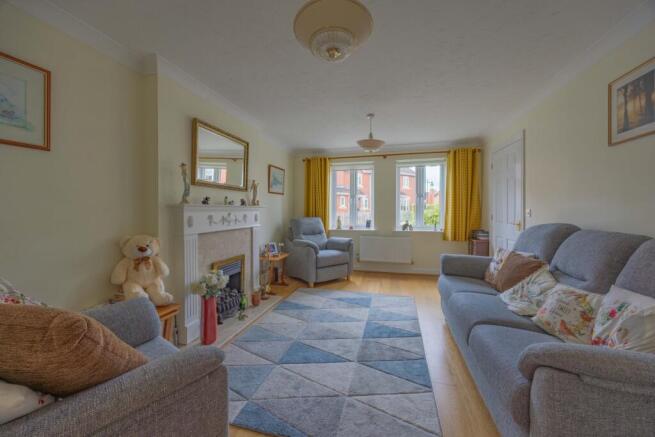 Ewemove Taunton - Burge Crescent (7)