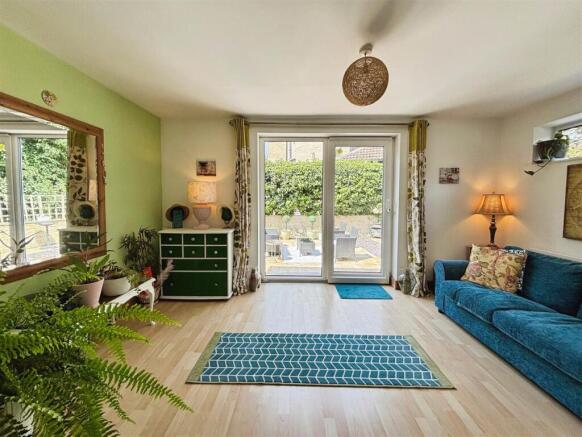 3 bed Detached for sale Image 12