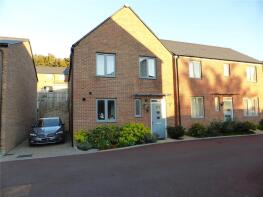 4, Garrison Terrace, Brompton, Gillingham ME7 5BF