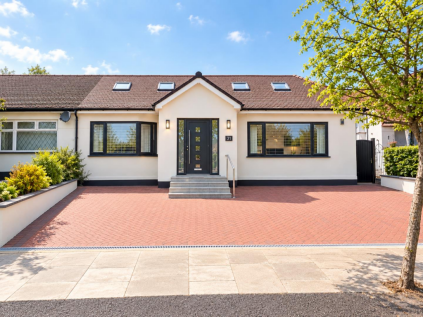 Highview Gardens, Edgware, HA8